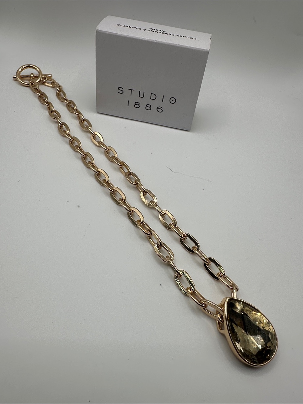Avon Studio 1885 Gold Chain Necklace with Faceted Teardrop Pendant